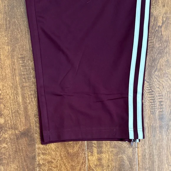 Adidas Men’s Maroon Trefoil Track Pants with White Stripes Size M - Picture 4 of 16